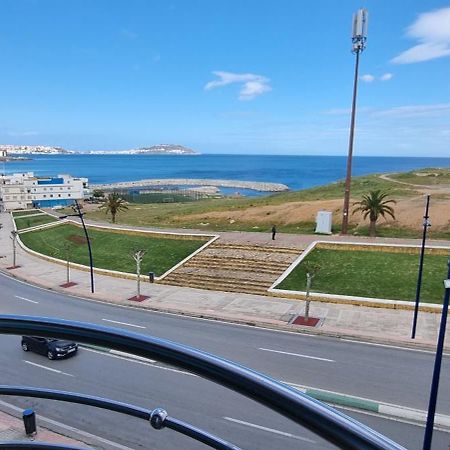 Fnideq Seaside Apartment Екстериор снимка