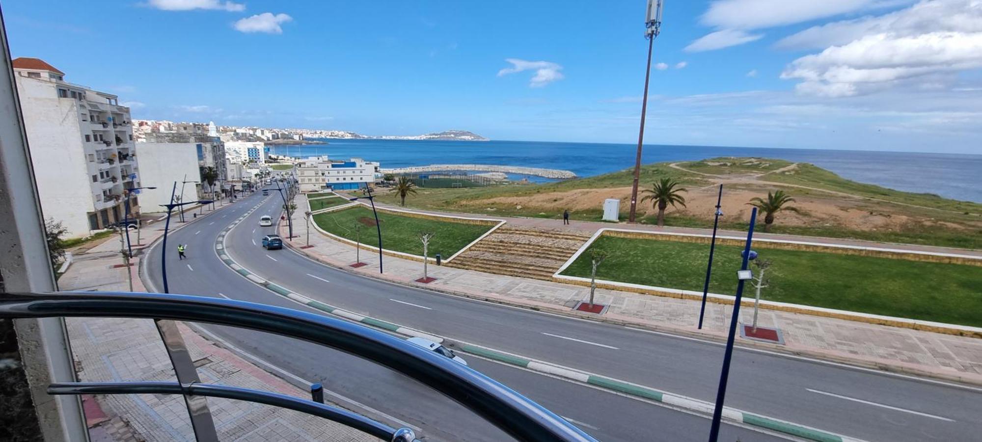 Fnideq Seaside Apartment Екстериор снимка