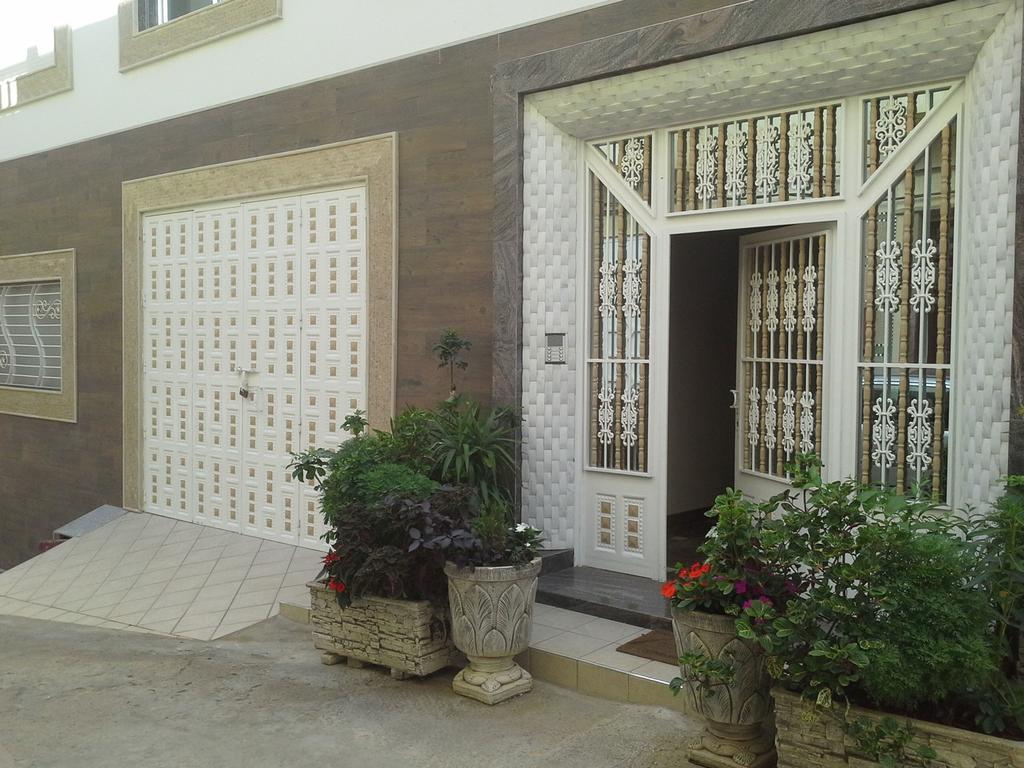 Fnideq Seaside Apartment Екстериор снимка