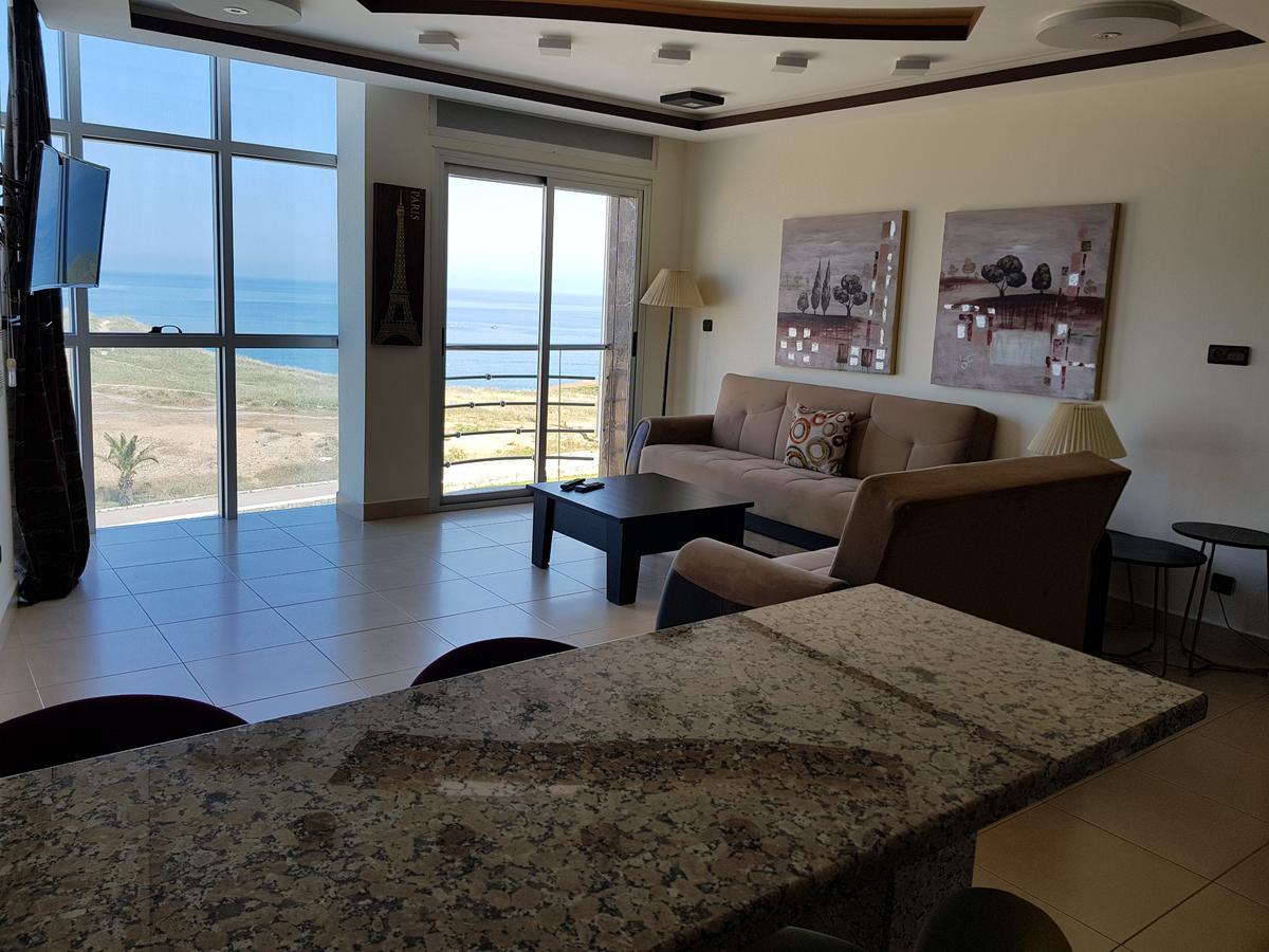 Fnideq Seaside Apartment Екстериор снимка